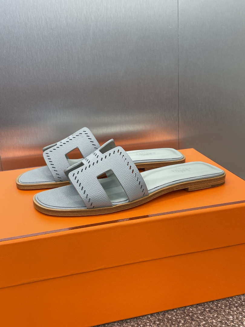 Hermes H202230Zv5K360 Women Oran Sandal H33629