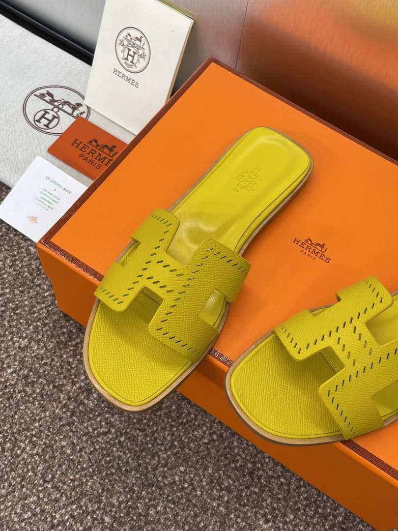 Hermes H202230Zv5K360 Women Oran Sandal H33630