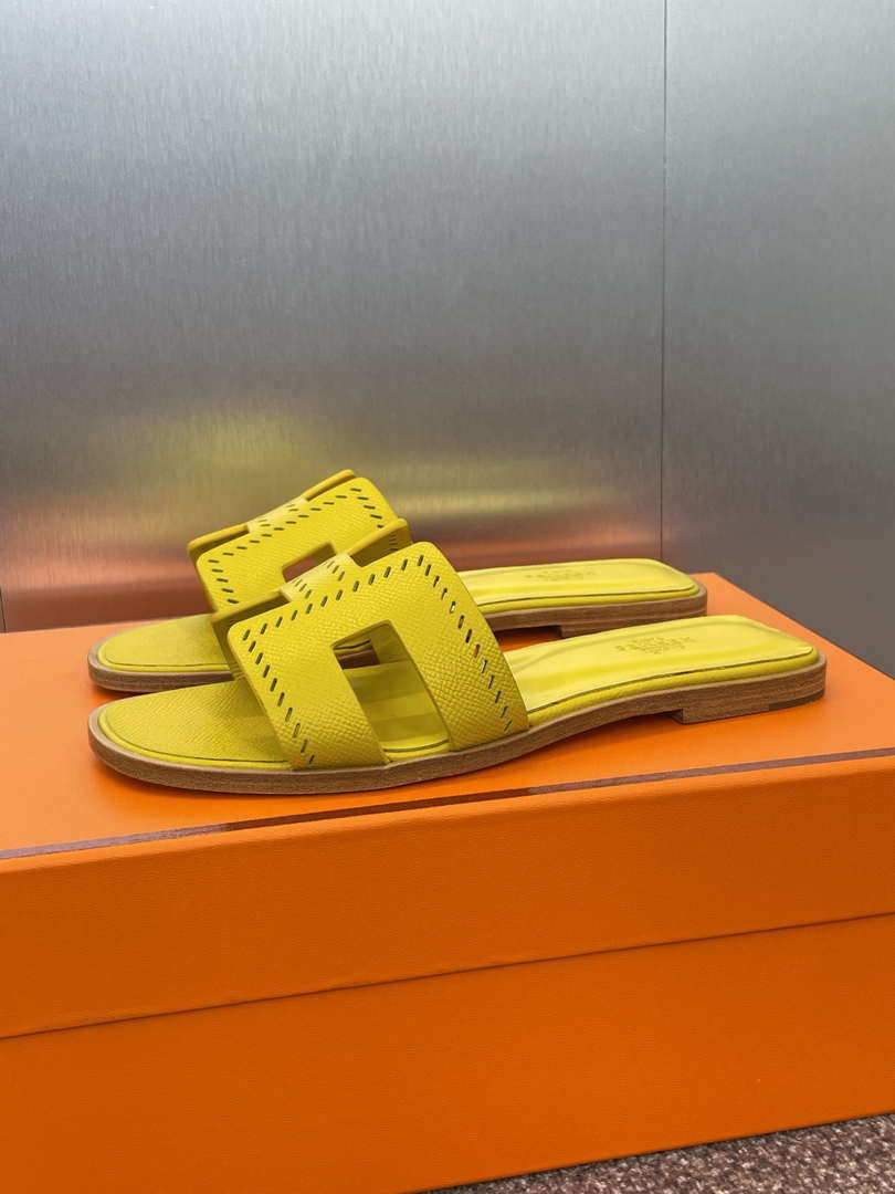 Hermes H202230Zv5K360 Women Oran Sandal H33630