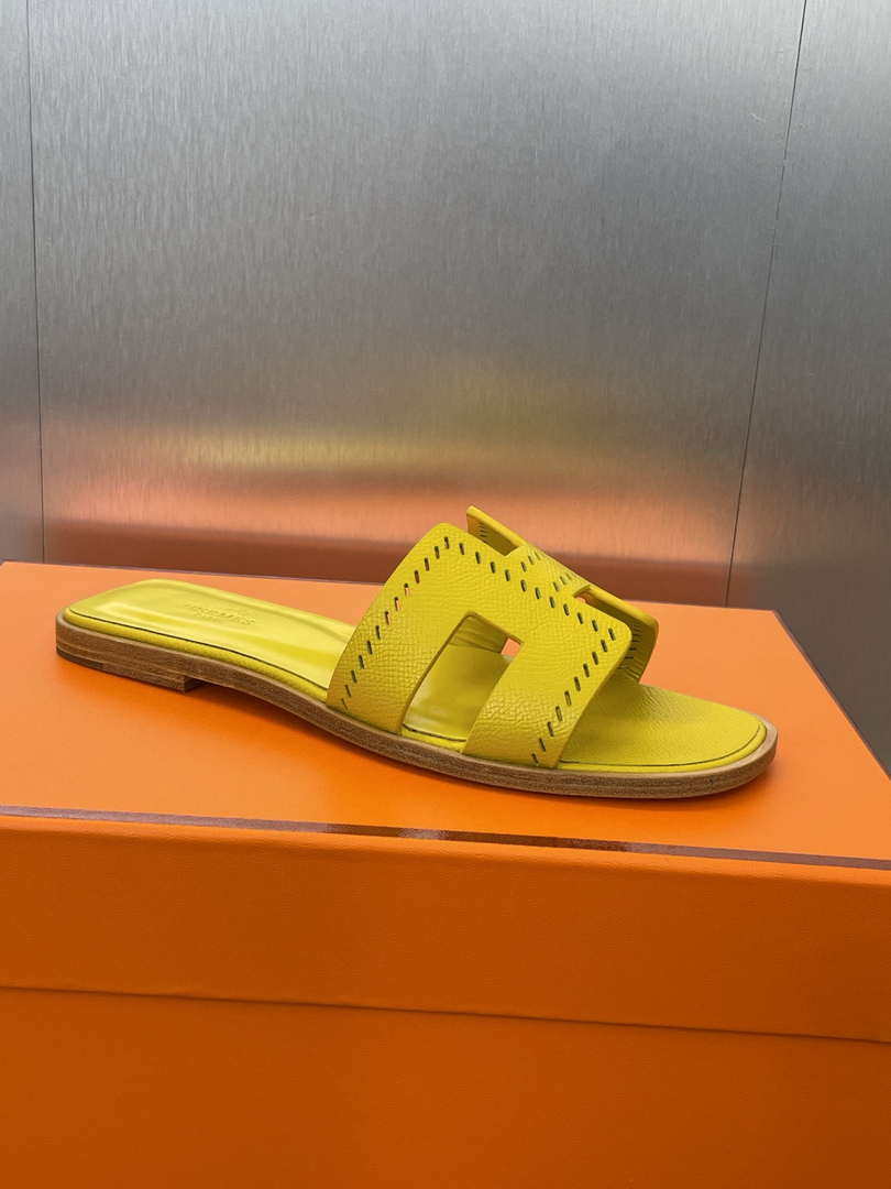 Hermes H202230Zv5K360 Women Oran Sandal H33630