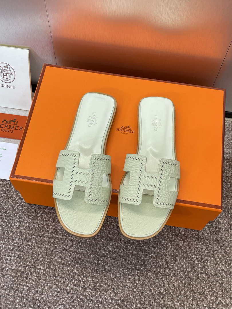 Hermes H202230Zv5K360 Women Oran Sandal H33631