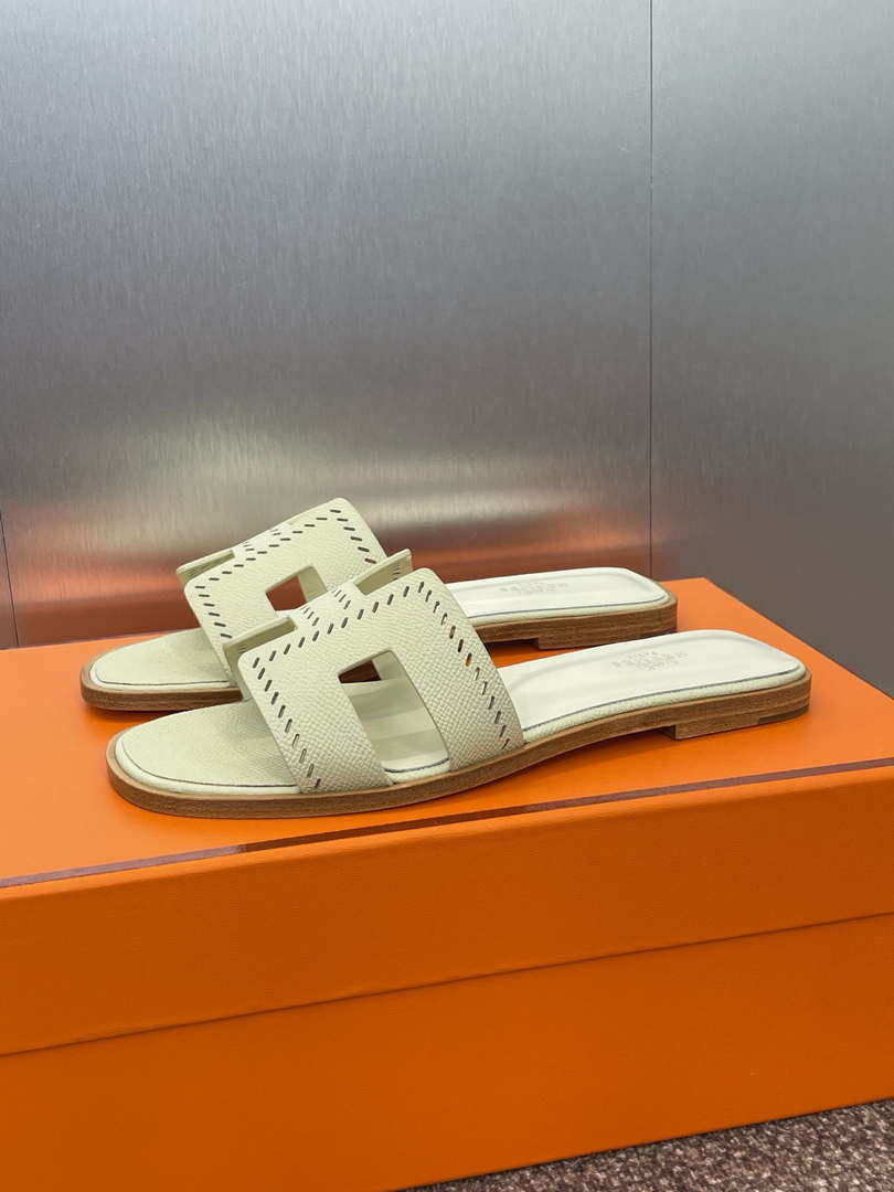 Hermes H202230Zv5K360 Women Oran Sandal H33631