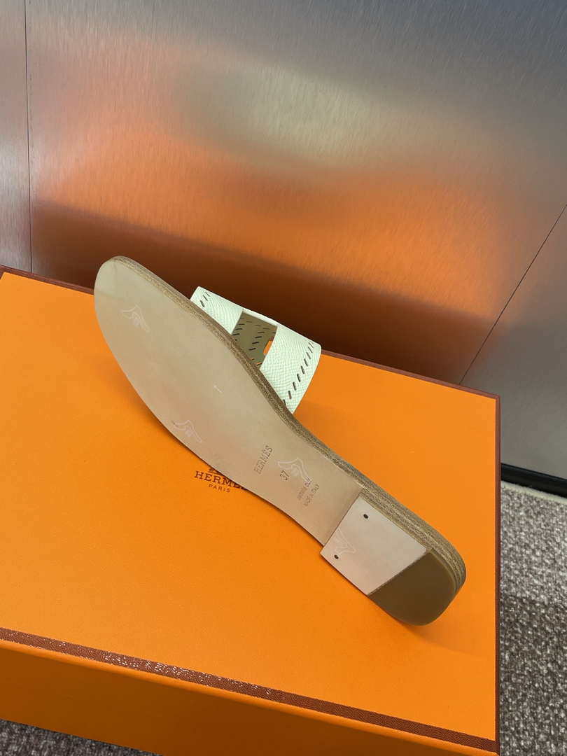 Hermes H202230Zv5K360 Women Oran Sandal H33631