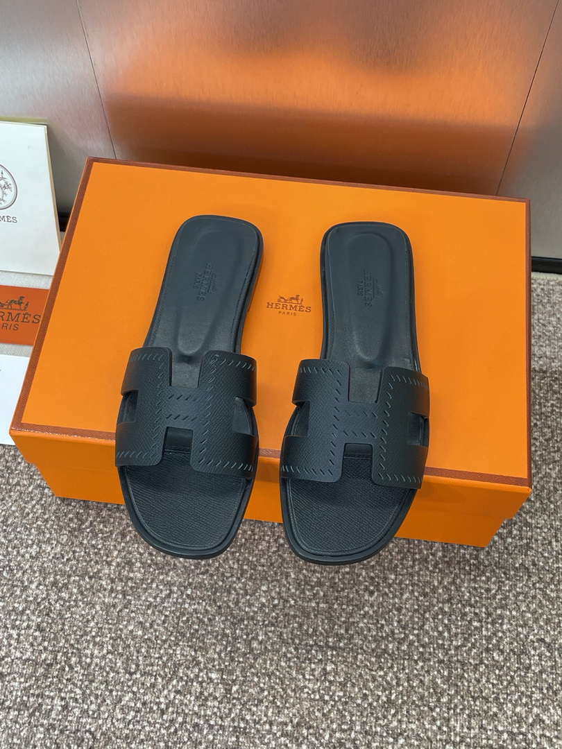 Hermes H202230Zv5K360 Women Oran Sandal H33633