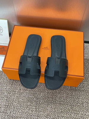 Hermes H202230Zv5K360 Women Oran Sandal H33633 - Euro 35=US 4 - View 1