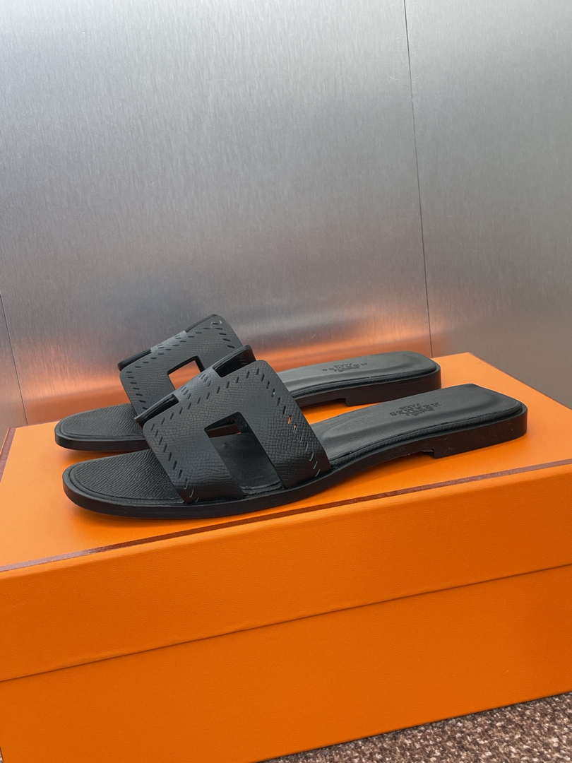 Hermes H202230Zv5K360 Women Oran Sandal H33633