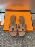 Hermes H202272ZvX3360 Women Lizard-patterned calfskin Oran Sandal H33656