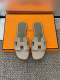 Hermes H202272ZvX3360 Women Lizard-patterned calfskin Oran Sandal H33659