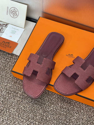 Hermes H202272ZvX3360 Women Lizard-patterned calfskin Oran Sandal H33660 - Euro 34=US 3 - View 4