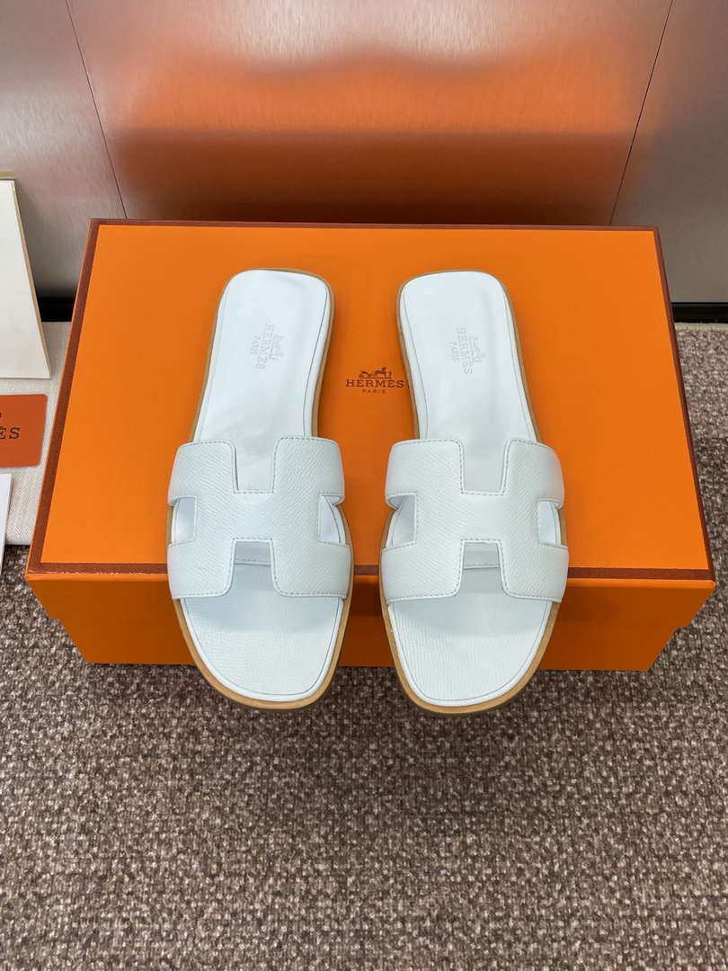 Hermes H202272ZvX3370 Women Oran Sandal H33600