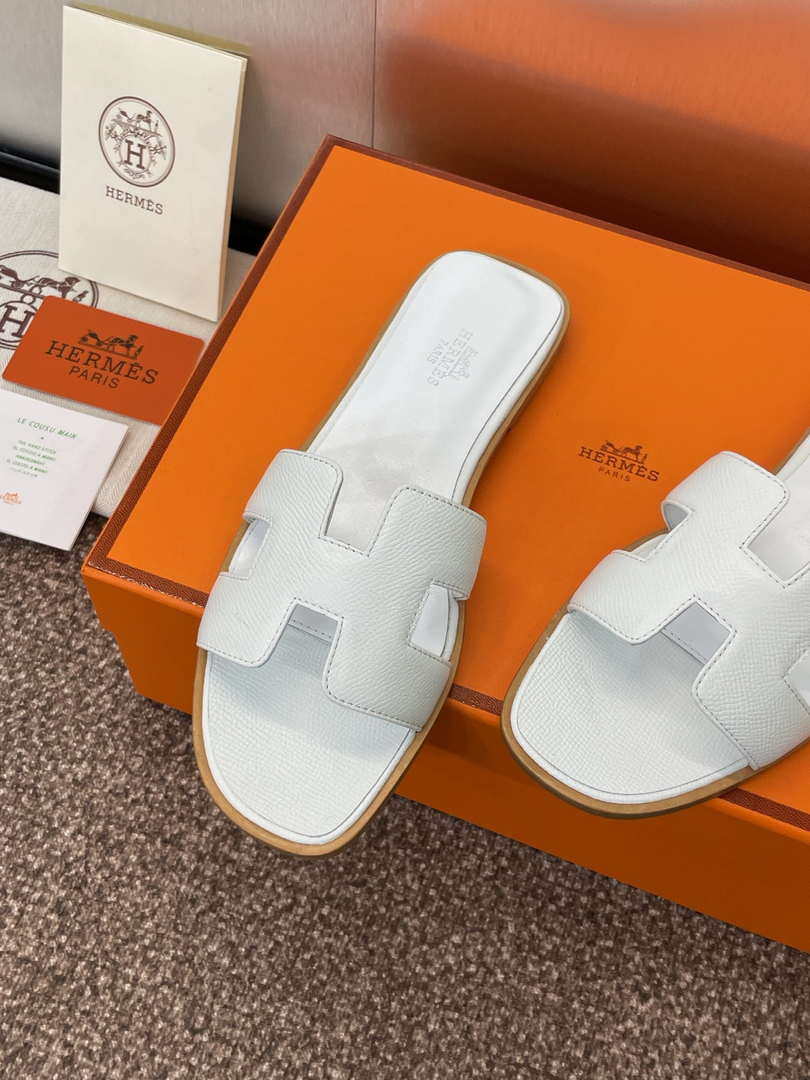 Hermes H202272ZvX3370 Women Oran Sandal H33600