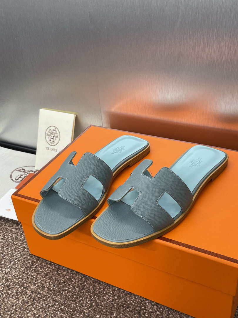 Hermes H202272ZvX3370 Women Oran Sandal H33608