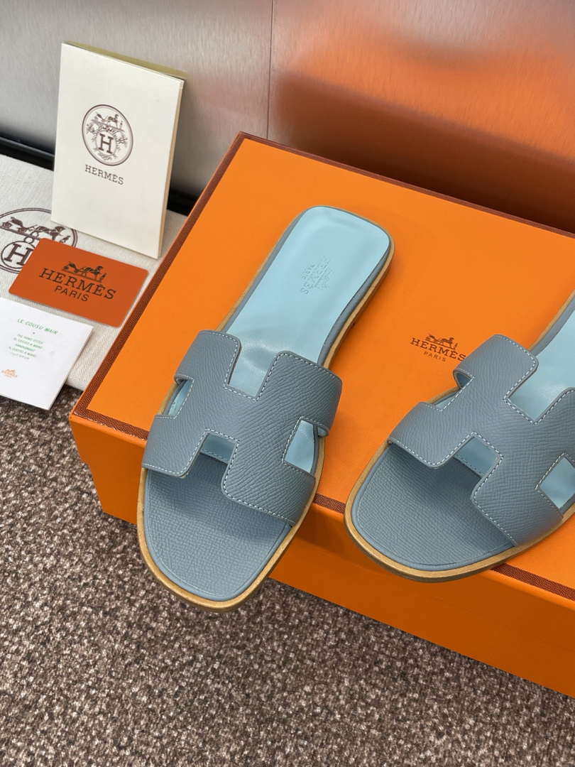 Hermes H202272ZvX3370 Women Oran Sandal H33608
