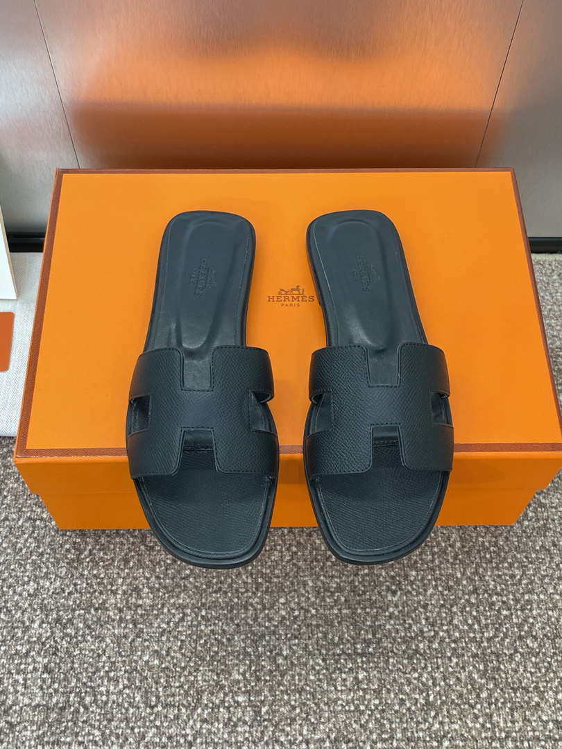 Hermes H202272ZvX3370 Women Oran Sandal H33613