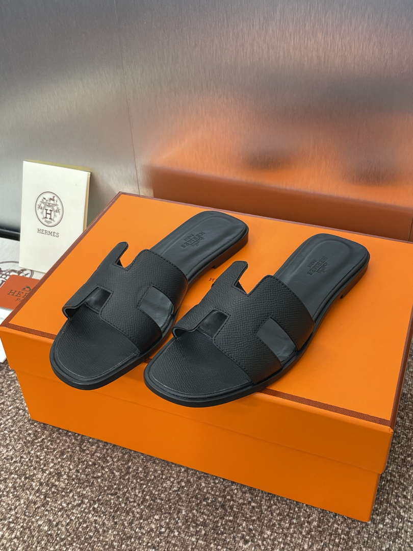 Hermes H202272ZvX3370 Women Oran Sandal H33613