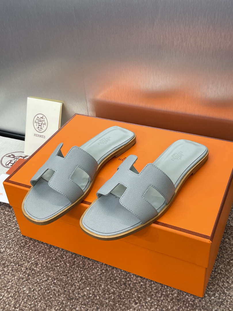 Hermes H202272ZvX3370 Women Oran Sandal H33603