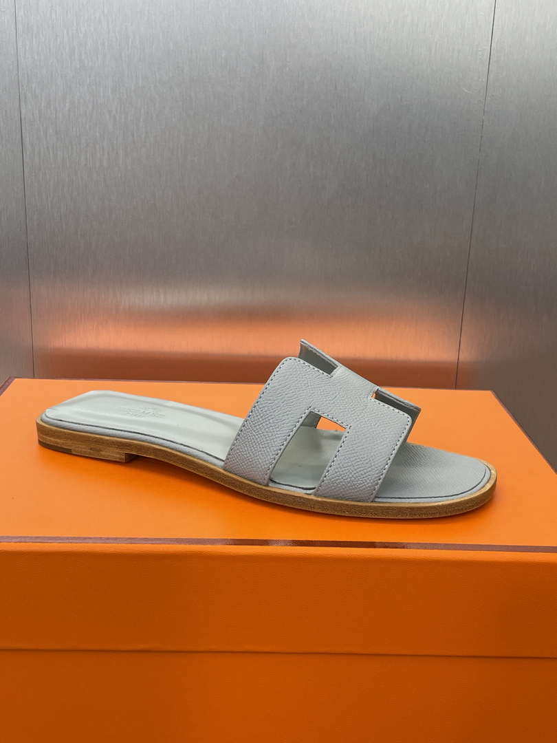 Hermes H202272ZvX3370 Women Oran Sandal H33603