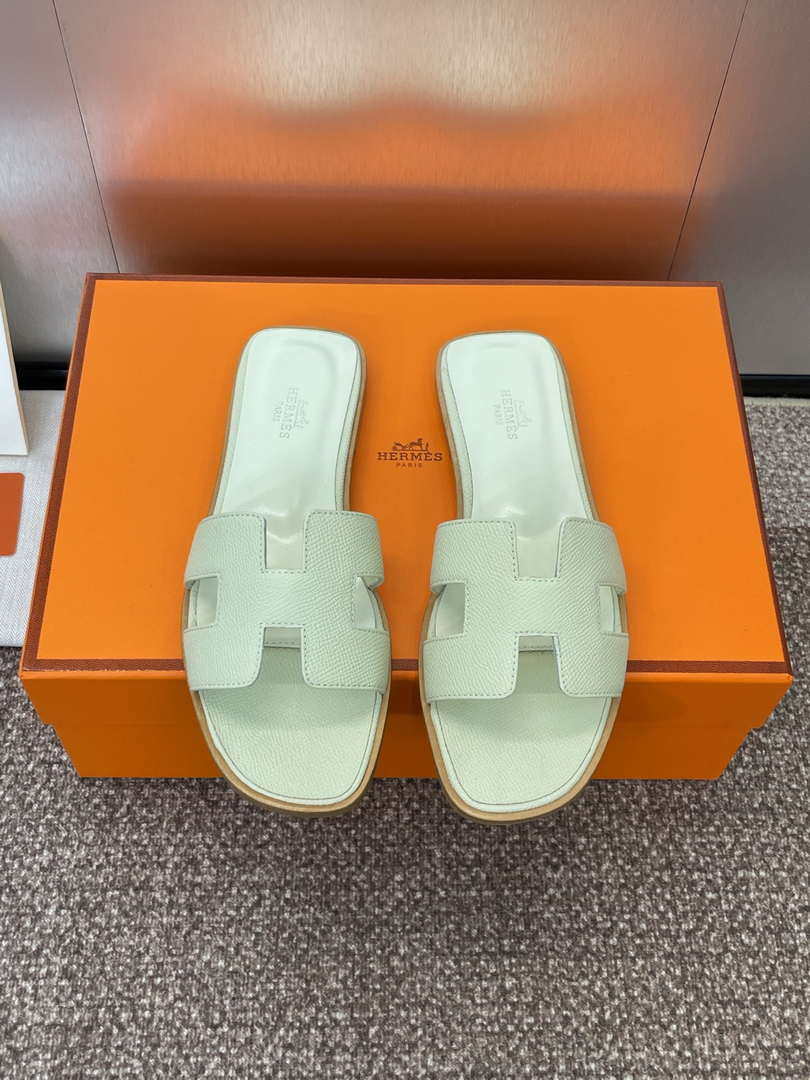 Hermes H202272ZvX3370 Women Oran Sandal H33606