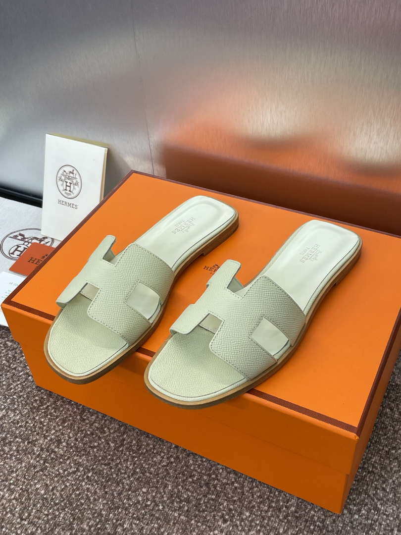 Hermes H202272ZvX3370 Women Oran Sandal H33606