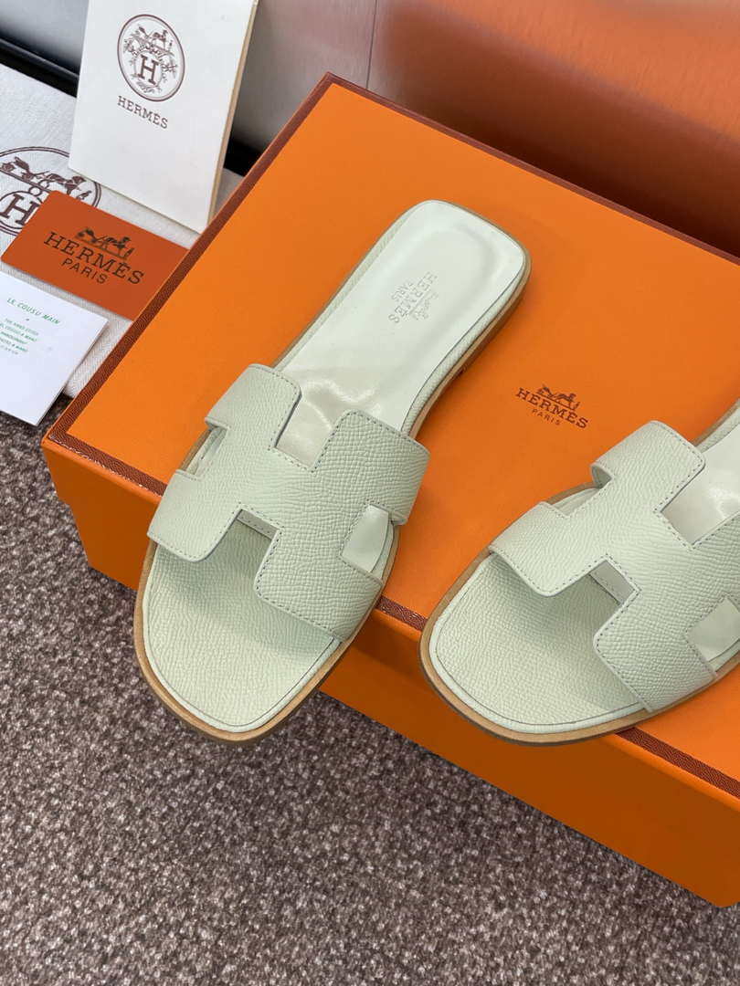 Hermes H202272ZvX3370 Women Oran Sandal H33606