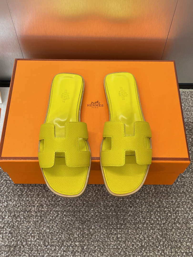 Hermes H202272ZvX3370 Women Oran Sandal H33610