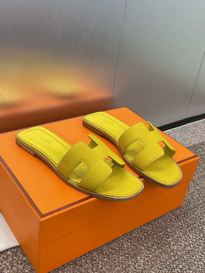 Hermes H202272ZvX3370 Women Oran Sandal H33610
