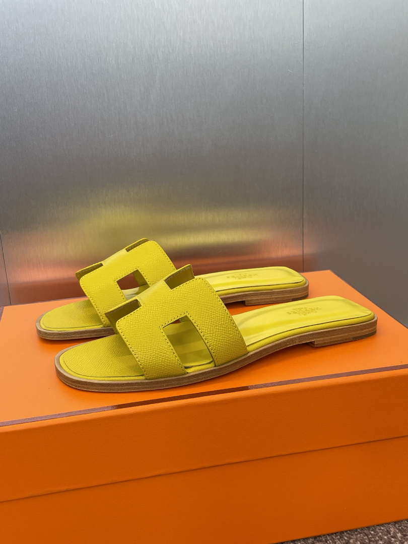 Hermes H202272ZvX3370 Women Oran Sandal H33610