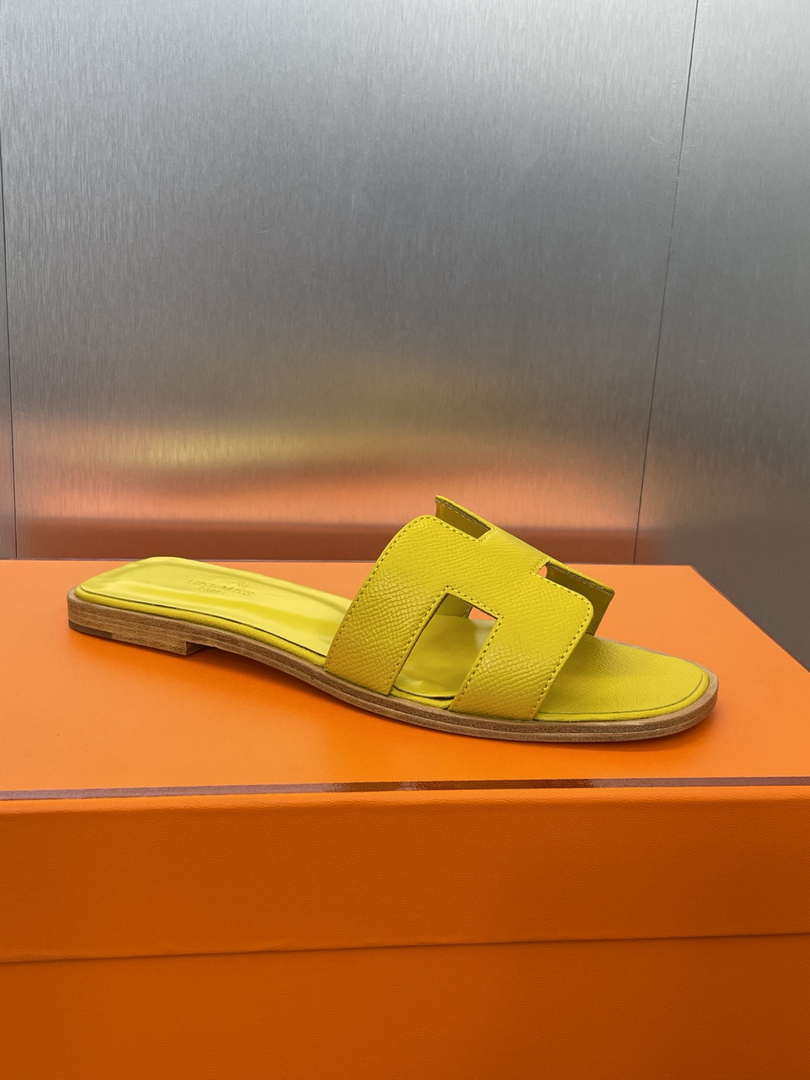 Hermes H202272ZvX3370 Women Oran Sandal H33610