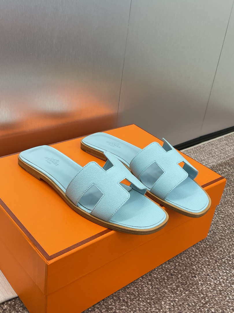 Hermes H202272ZvX3370 Women Oran Sandal H33611