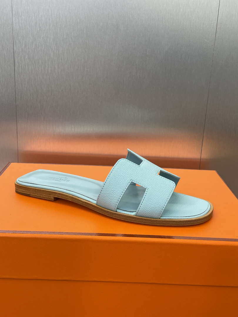 Hermes H202272ZvX3370 Women Oran Sandal H33611