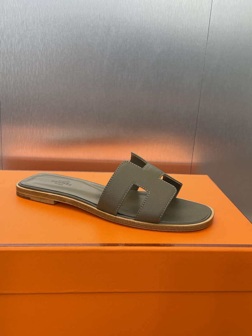 Hermes H202272ZvX3370 Women Oran Sandal H33607