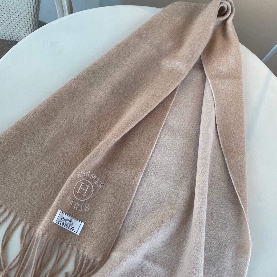 Hermes H208804S Scarves Smoking a Franges Muffler H50017