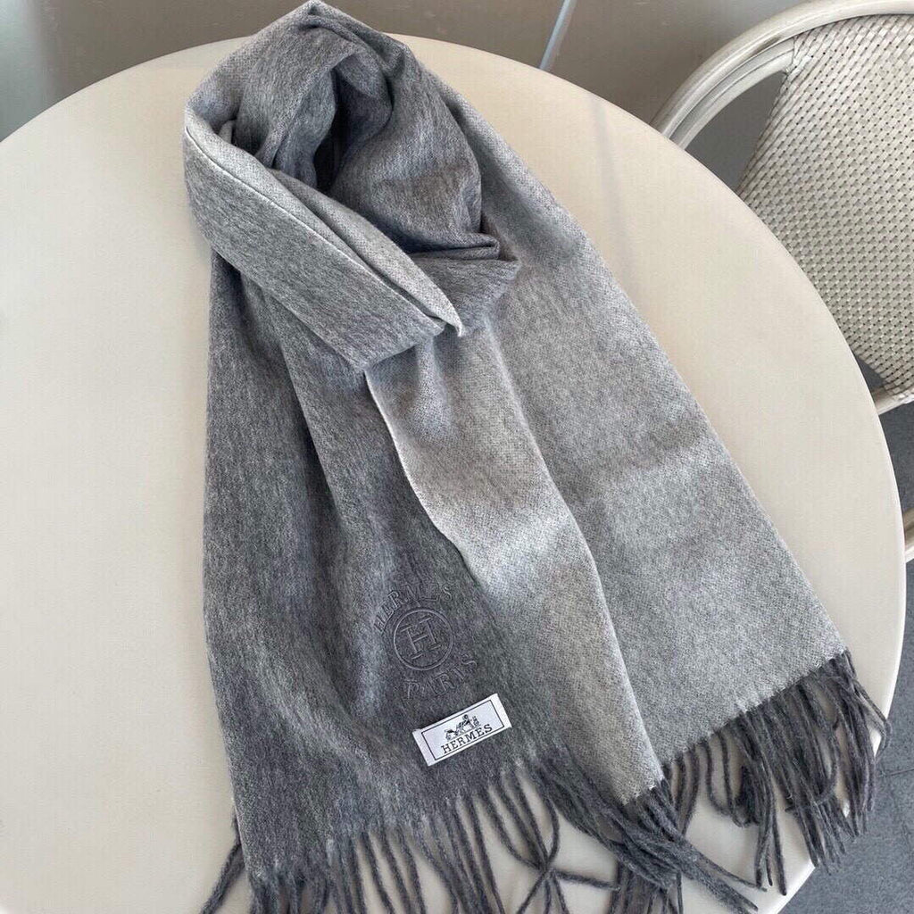 Hermes H208804S Scarves Smoking a Franges Muffler H50018