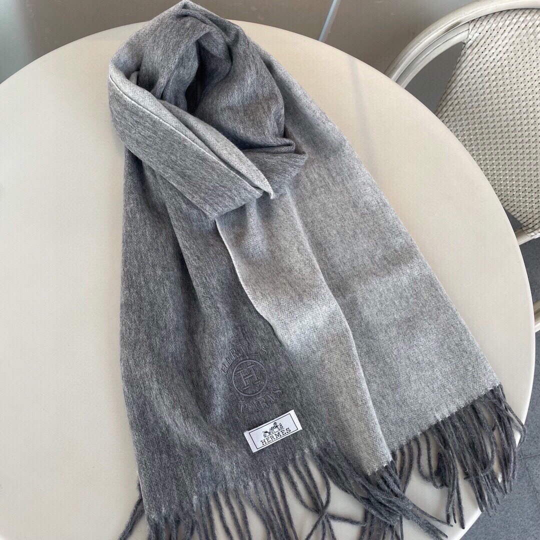 Hermes H208804S Scarves Smoking a Franges Muffler H50018