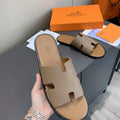 Hermes H211860 Men's Slippers Wholesale Hermes Izmir Sandals H290053 - Male 38 - View 1
