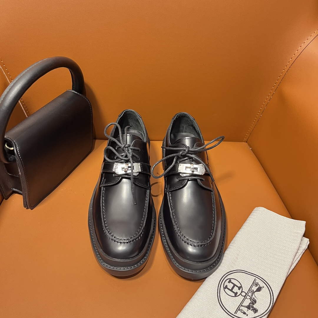 Hermes H222072Z Women's Shoes Hitch Loafer H66291