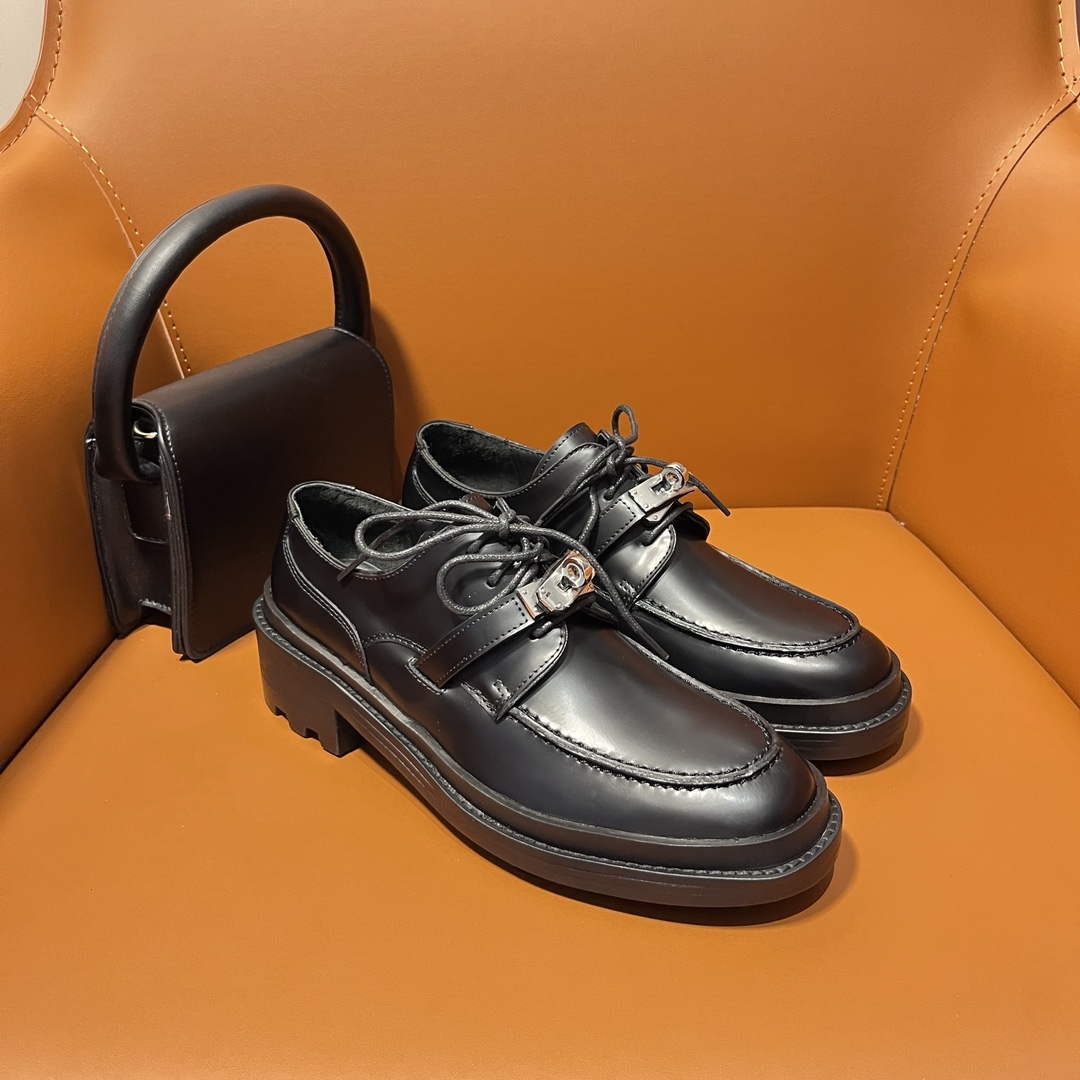 Hermes H222072Z Women's Shoes Hitch Loafer H66291