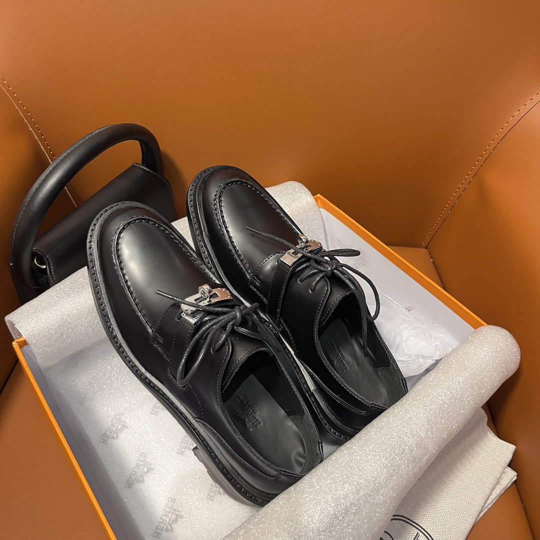 Hermes H222072Z Women's Shoes Hitch Loafer H66291