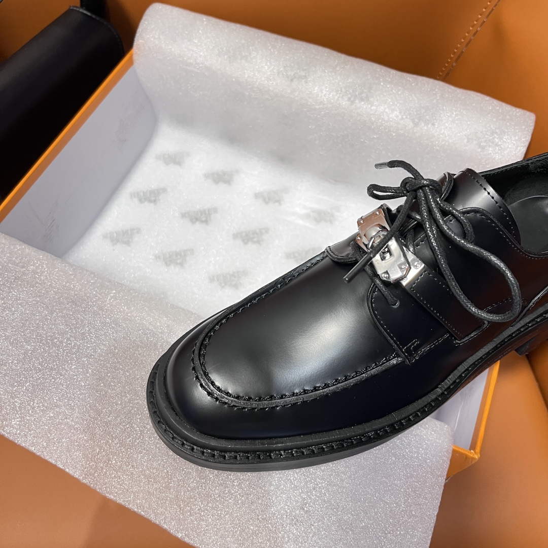 Hermes H222072Z Women's Shoes Hitch Loafer H66291