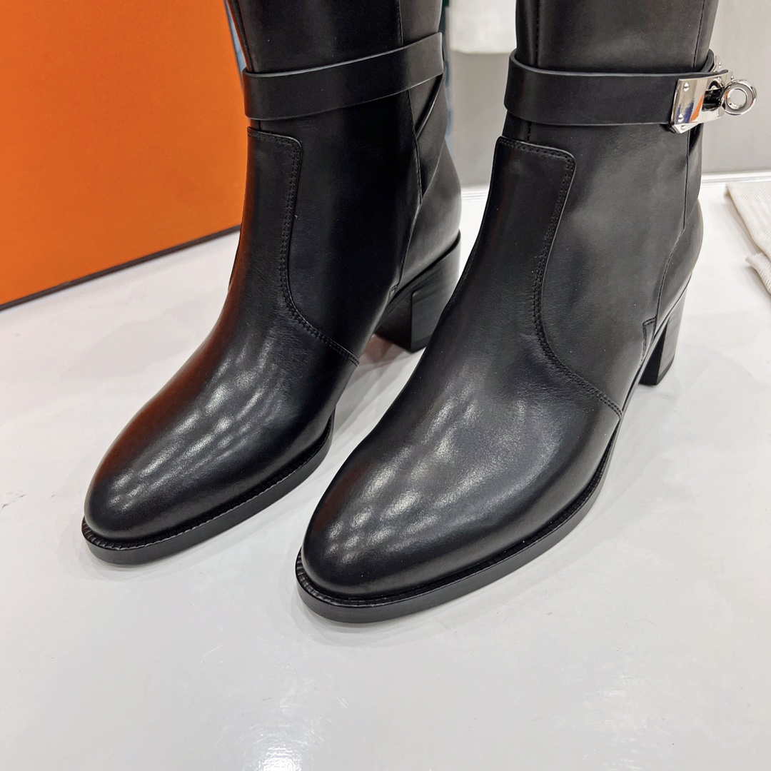 Hermes H222091Z 02355 Frenchie 50 ankle boot Black