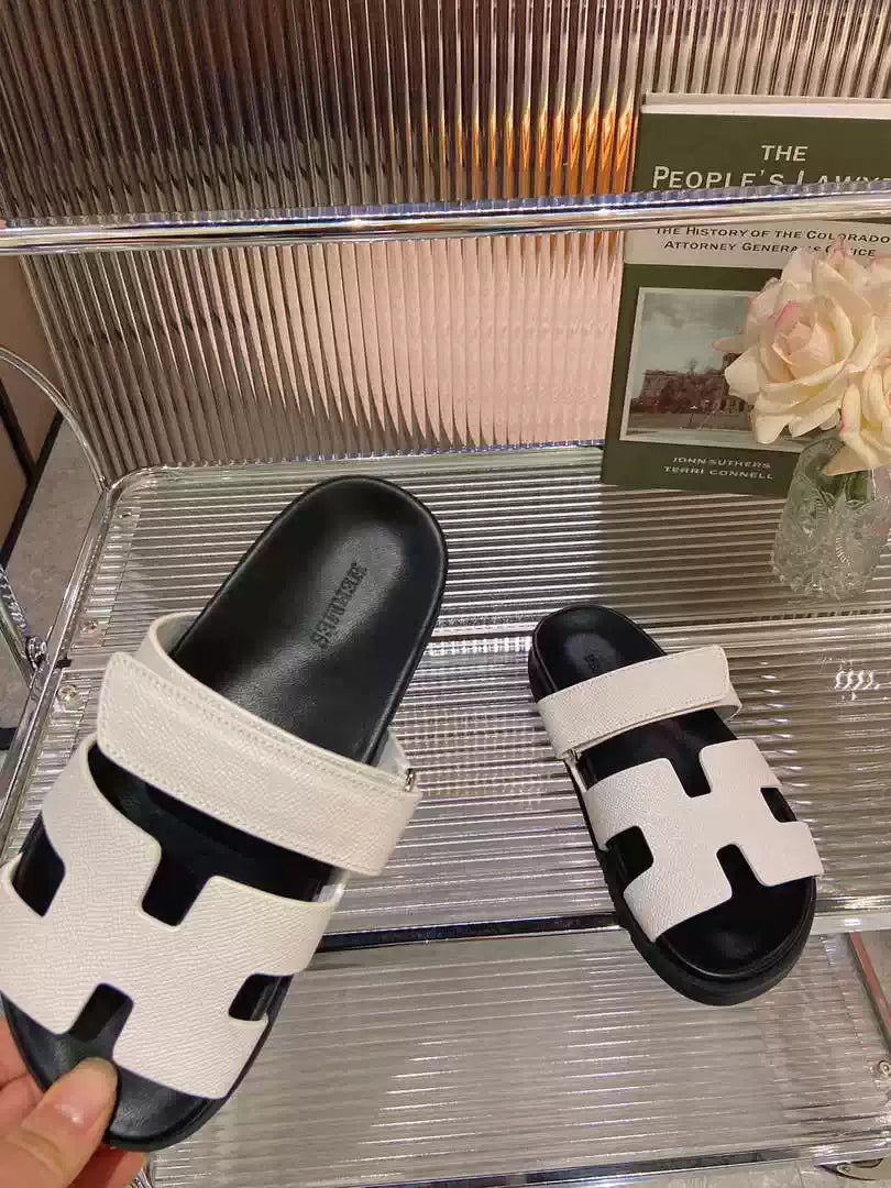 Hermes H222857 Men Women's Hermes Chypre sandals H908910