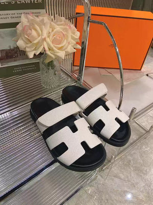 Hermes H222857 Men Women's Hermes Chypre sandals H908910 - 35 - View 3