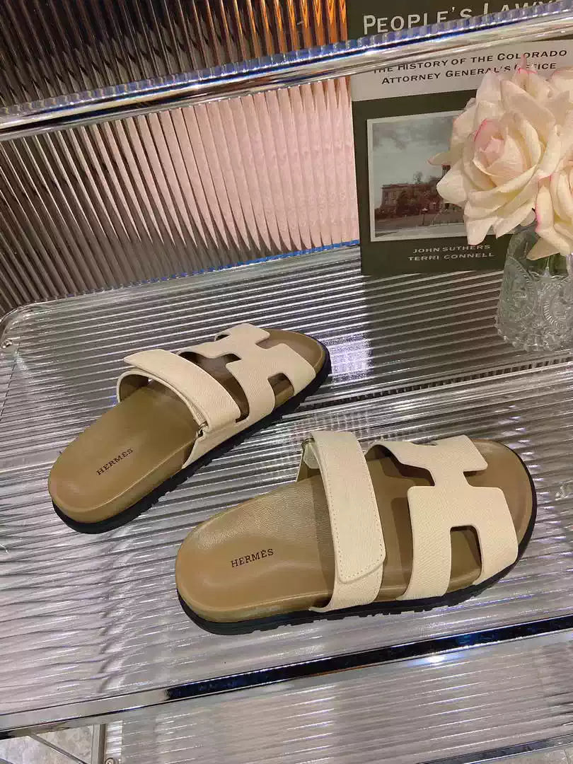 Hermes H222857 Men Women's Hermes Chypre sandals H908912
