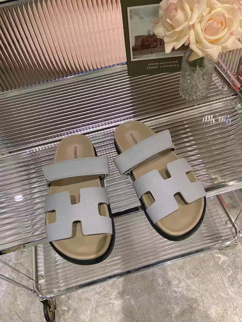 Hermes H222857 Men Women's Hermes Chypre sandals H908913 - 35 - View 1