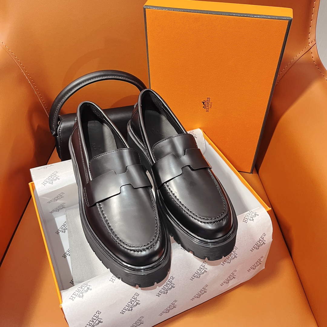Hermes H232059Z Women's Shoes Hitch Loafer H66290