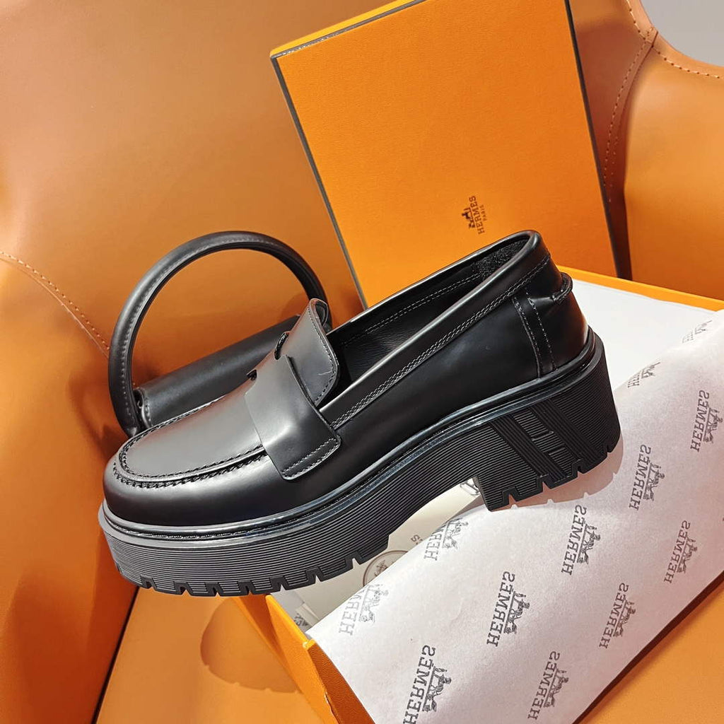 Hermes H232059Z Women's Shoes Hitch Loafer H66290