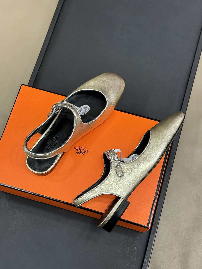 Hermes H251148Zv1W380 Women Kleo slingback H33663