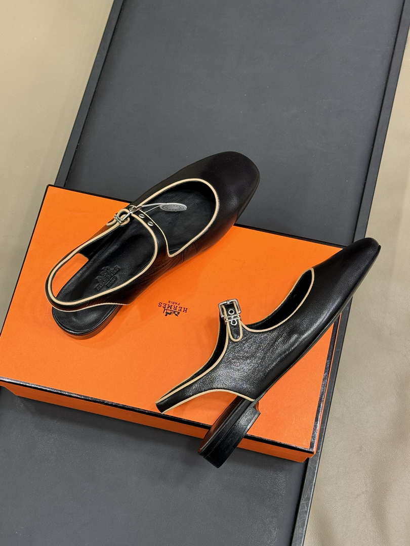 Hermes H251148Zv1W380 Women Kleo slingback H33665