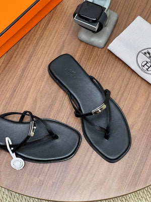 Hermes H261038ZvL1390 Miss sandal Black - Euro 34=US 3 - View 5