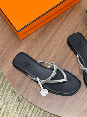 Hermes H261038ZvL1390 Miss sandal Black & Silver - Euro 34=US 3 - View 7